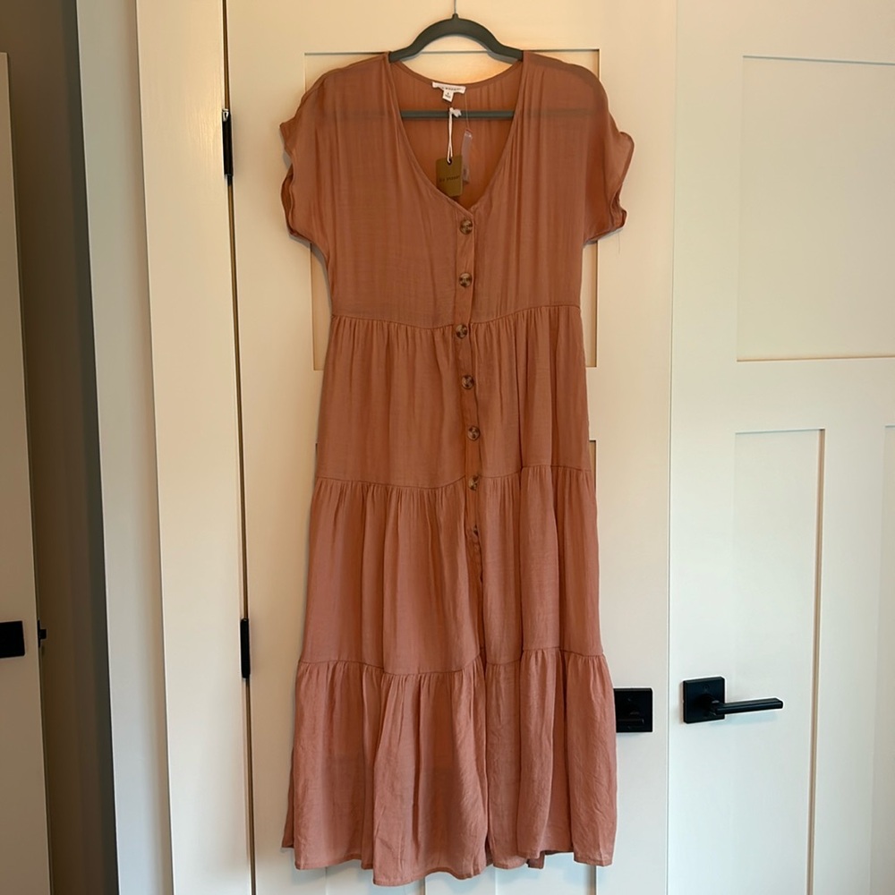 NWT Blu Pepper Short Sleeve Faux Button Midi Dress